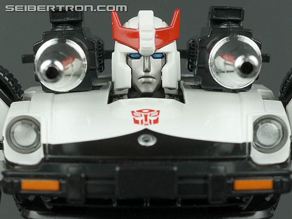 Transformers Masterpiece Prowl gallery