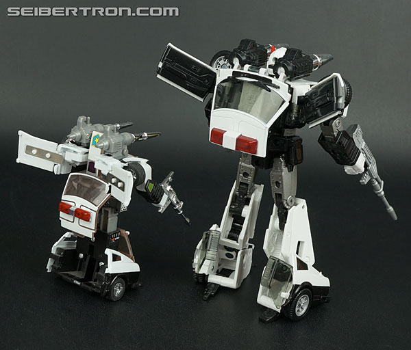 Transformers Masterpiece Prowl (Image #302 of 333)
