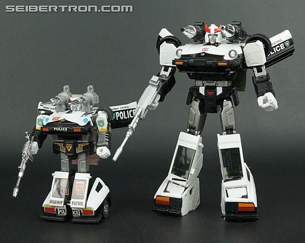 Transformers Masterpiece Prowl (Image #304 of 333)