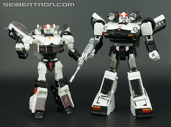 Transformers Masterpiece Prowl (Image #317 of 333)