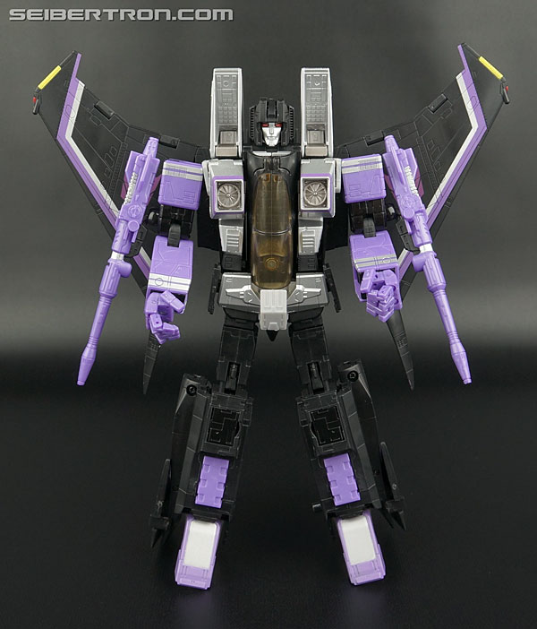 transformers skywarp masterpiece