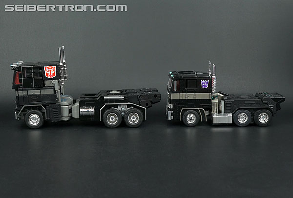 Transformers Masterpiece Optimus Prime Black Version (Convoy Black Ver.) (Image #46 of 173)