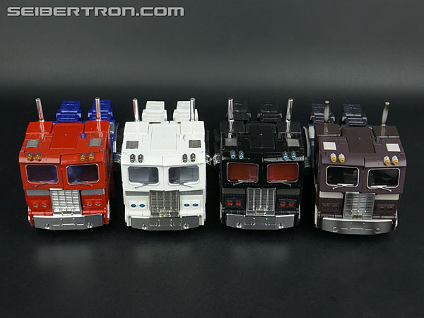 Transformers Masterpiece Optimus Prime Black Version (Convoy Black Ver.) (Image #51 of 173)