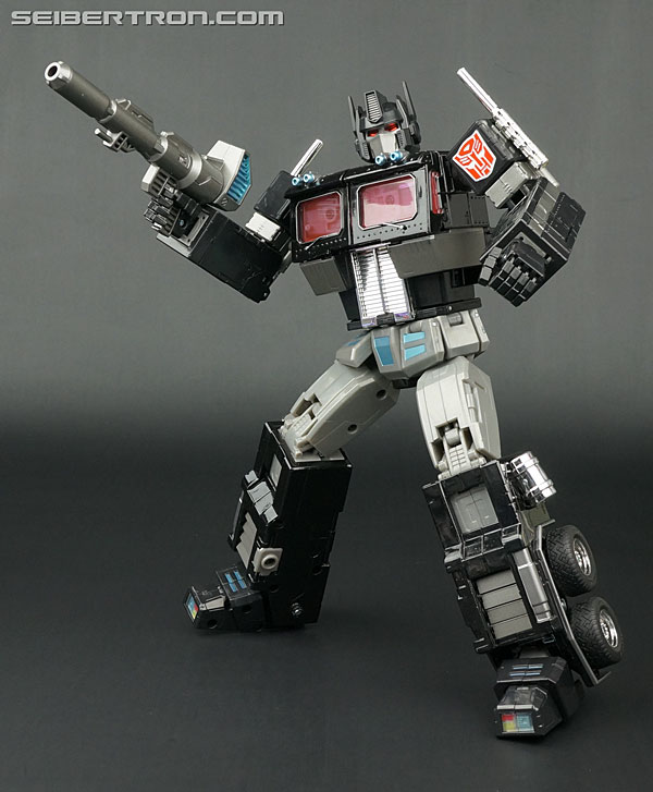 Transformers Masterpiece Optimus Prime Black Version (Convoy Black Ver.) (Image #101 of 173)