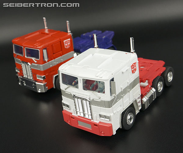Transformers Masterpiece Ultra Magnus (Image #91 of 377)