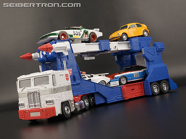 Transformers Masterpiece Ultra Magnus (Image #118 of 377)