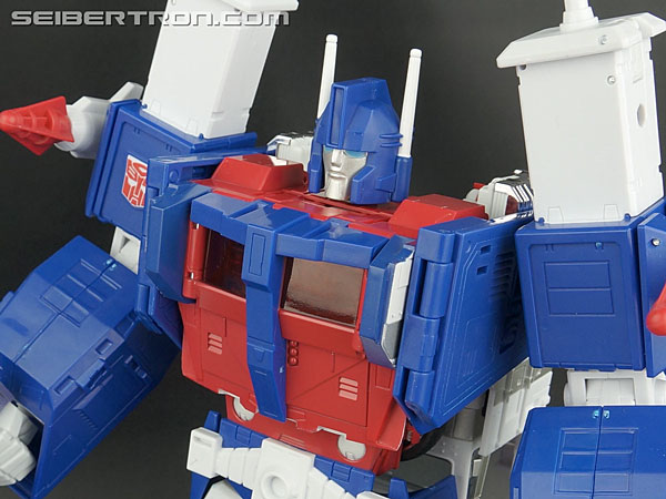 Transformers Masterpiece Ultra Magnus (Image #189 of 377)