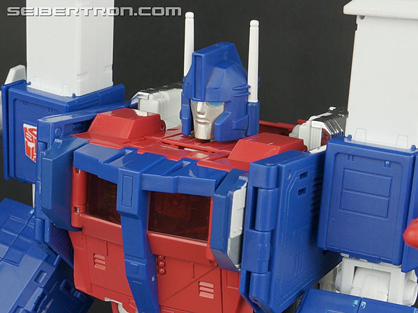 Transformers Masterpiece Ultra Magnus (Image #193 of 377)