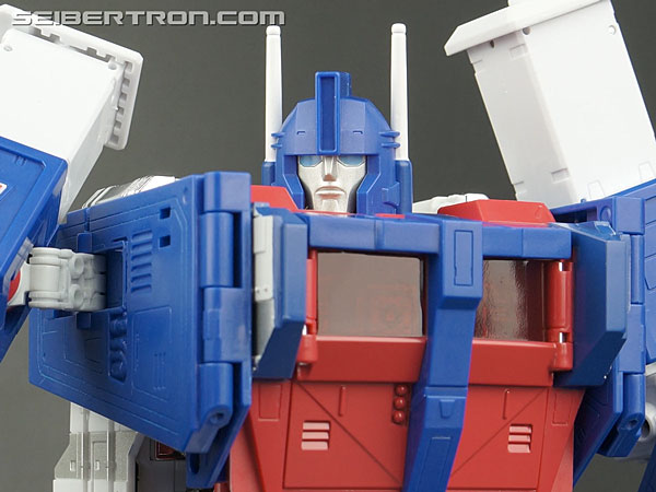 Transformers Masterpiece Ultra Magnus (Image #200 of 377)