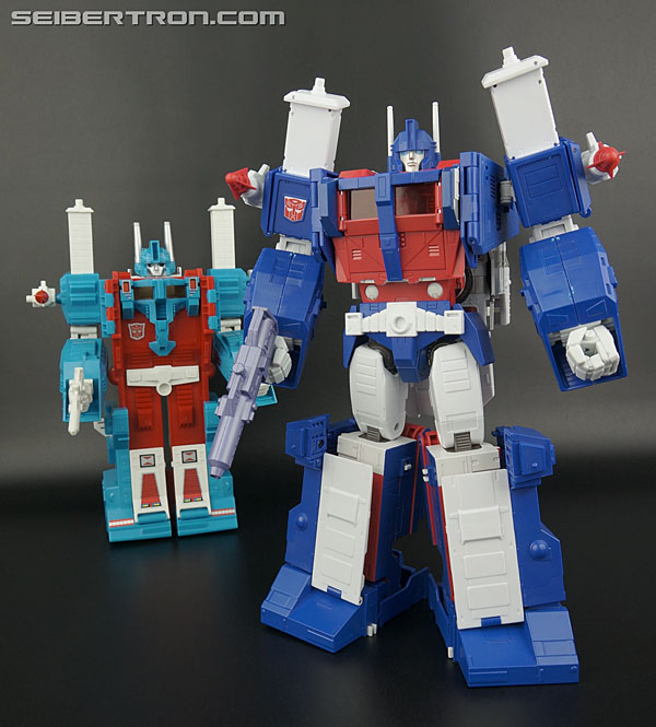 Transformers Masterpiece Ultra Magnus (Image #249 of 377)