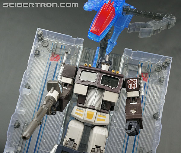 Transformers Masterpiece Sleep Optimus Prime (Sleep Convoy) (Image #154 of 185)