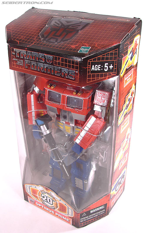 Transformers Masterpiece Optimus Prime (20th Anniversary) (Convoy) (Image #19 of 179)