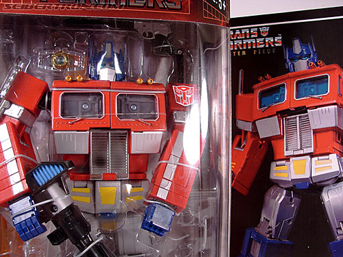 Transformers Masterpiece Optimus Prime (20th Anniversary) (Convoy) (Image #27 of 179)