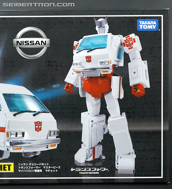 Transformers Masterpiece Ratchet (Image #2 of 257)
