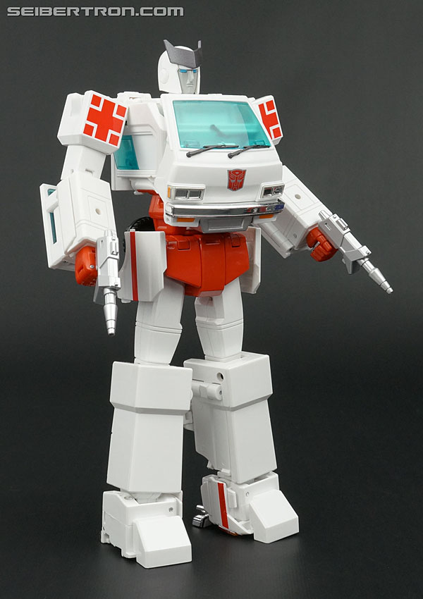 Transformers Masterpiece Ratchet (Image #96 of 257)