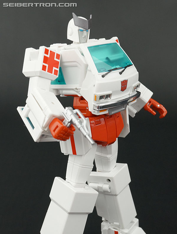 Transformers Masterpiece Ratchet (Image #153 of 257)