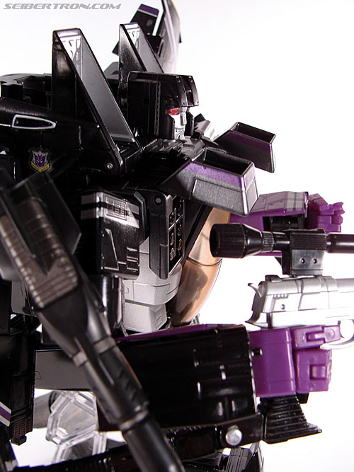 transformers skywarp masterpiece