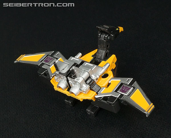 Transformers Masterpiece Buzzsaw (Image #87 of 145)