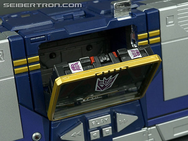 Transformers Masterpiece Laserbeak (Condor) (Image #44 of 180)