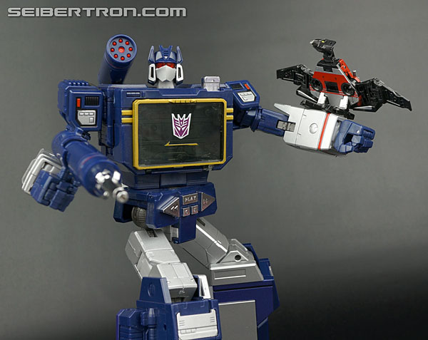 Transformers Masterpiece Laserbeak (Condor) (Image #158 of 180)