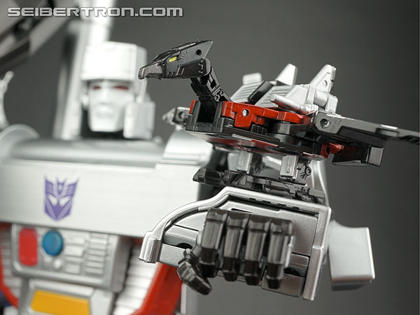 Transformers Masterpiece Laserbeak (Condor) (Image #172 of 180)