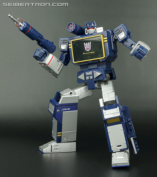 Transformers Masterpiece Soundwave (Image #155 of 325)