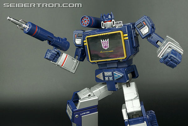 Transformers Masterpiece Soundwave (Image #156 of 325)