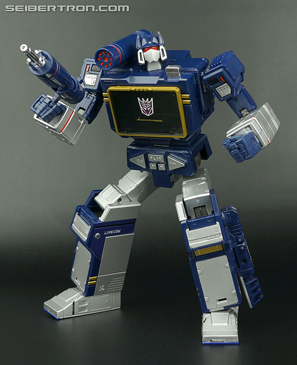 Transformers Masterpiece Soundwave (Image #179 of 325)