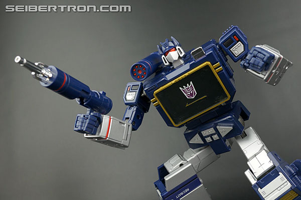 Transformers Masterpiece Soundwave (Image #198 of 325)