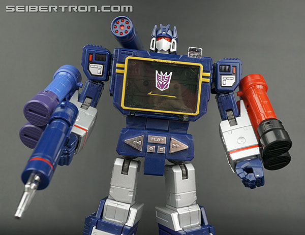 Transformers Masterpiece Soundwave (Image #282 of 325)