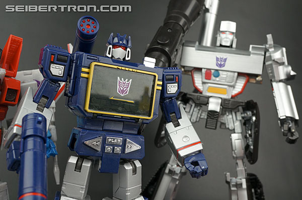 Transformers Masterpiece Soundwave (Image #306 of 325)