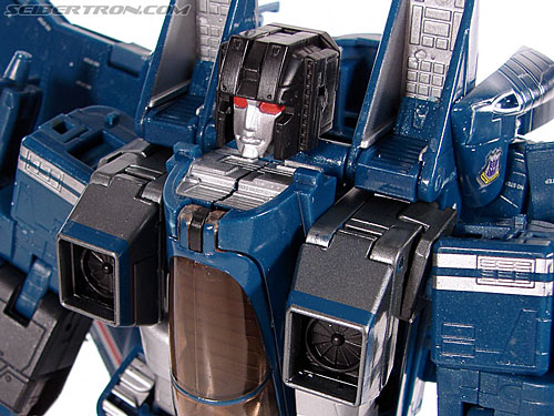 Transformers Masterpiece Thundercracker (MP-07) (Image #135 of 214)