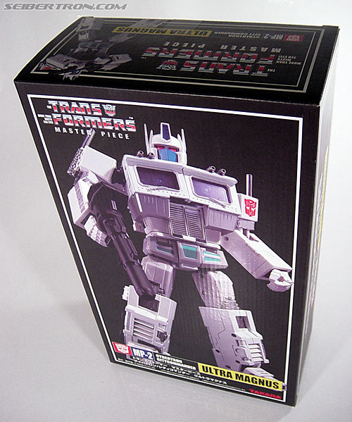 Transformers Masterpiece Ultra Magnus (MP-02) (Image #19 of 216)