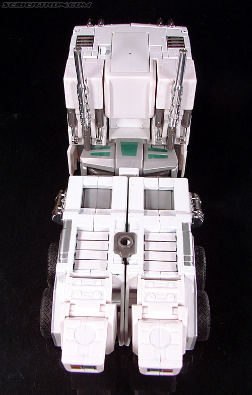 Transformers Masterpiece Ultra Magnus (MP-02) (Image #40 of 216)