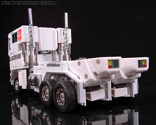Transformers Masterpiece Ultra Magnus (MP-02) (Image #42 of 216)