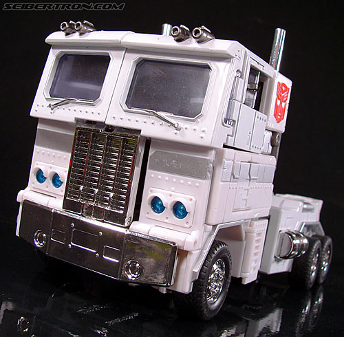 Transformers Masterpiece Ultra Magnus (MP-02) (Image #46 of 216)