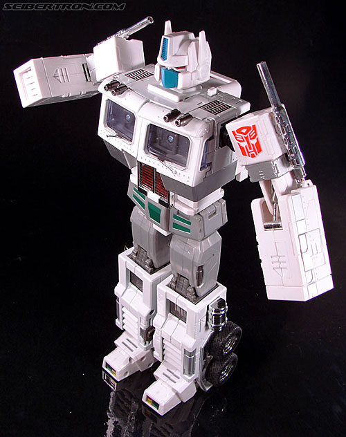 Transformers Masterpiece Ultra Magnus (MP-02) (Image #80 of 216)