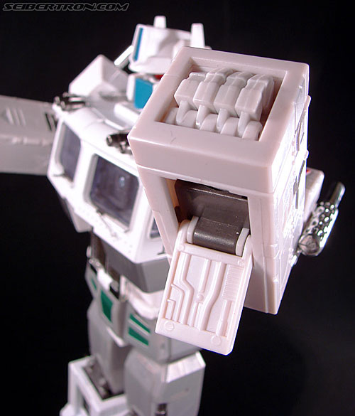 Transformers Masterpiece Ultra Magnus (MP-02) (Image #81 of 216)