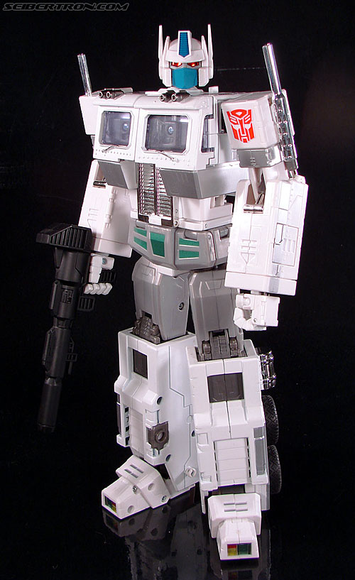 Transformers Masterpiece Ultra Magnus (MP-02) (Image #99 of 216)