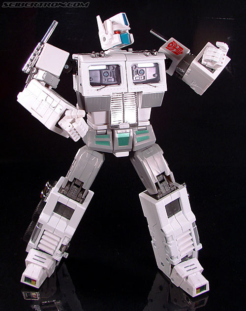 Transformers Masterpiece Ultra Magnus (MP-02) (Image #129 of 216)