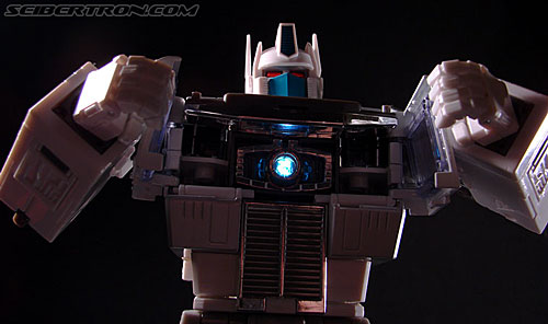 Transformers Masterpiece Ultra Magnus (MP-02) (Image #136 of 216)