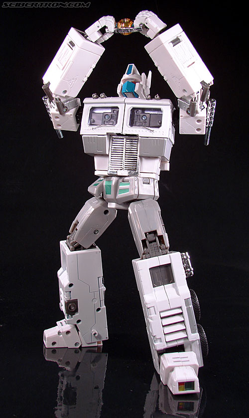 Transformers Masterpiece Ultra Magnus (MP-02) (Image #141 of 216)
