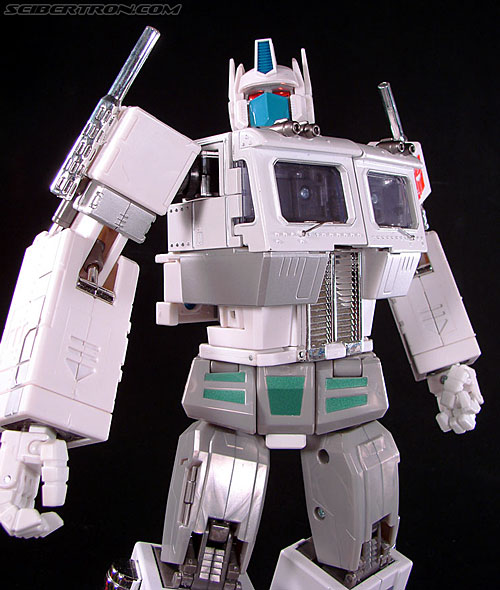 Transformers Masterpiece Ultra Magnus (MP-02) (Image #152 of 216)
