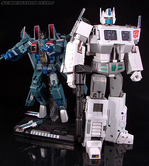 Transformers Masterpiece Ultra Magnus (MP-02) (Image #184 of 216)