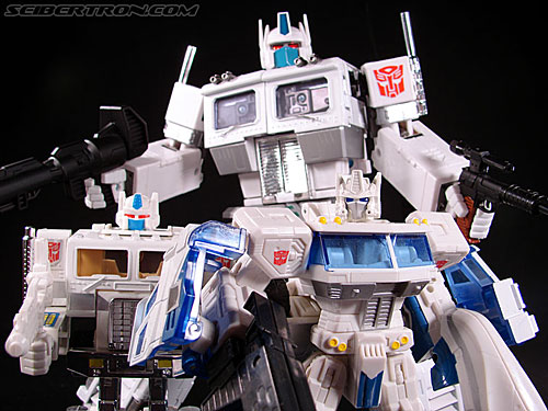 Transformers Masterpiece Ultra Magnus (MP-02) (Image #216 of 216)