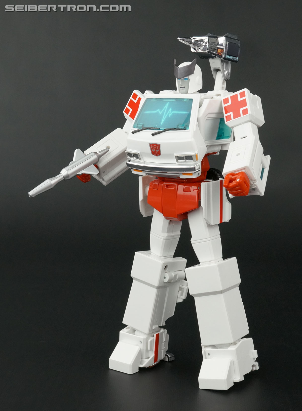 Transformers Masterpiece Ratchet (Image #211 of 257)