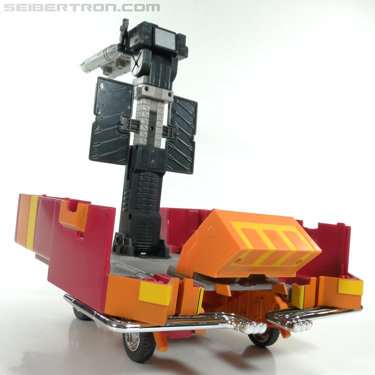 Transformers Masterpiece Rodimus Prime (MP-09) (Rodimus Convoy (MP-09)) (Image #448 of 515)