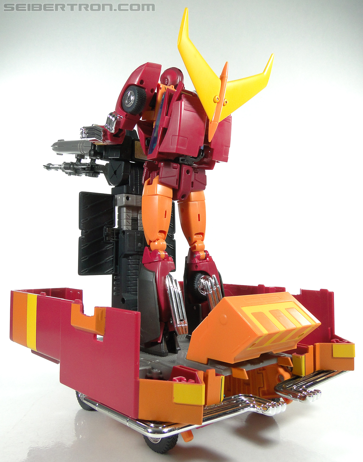 Transformers Masterpiece Rodimus Prime (MP-09) (Rodimus Convoy (MP-09)) (Image #457 of 515)