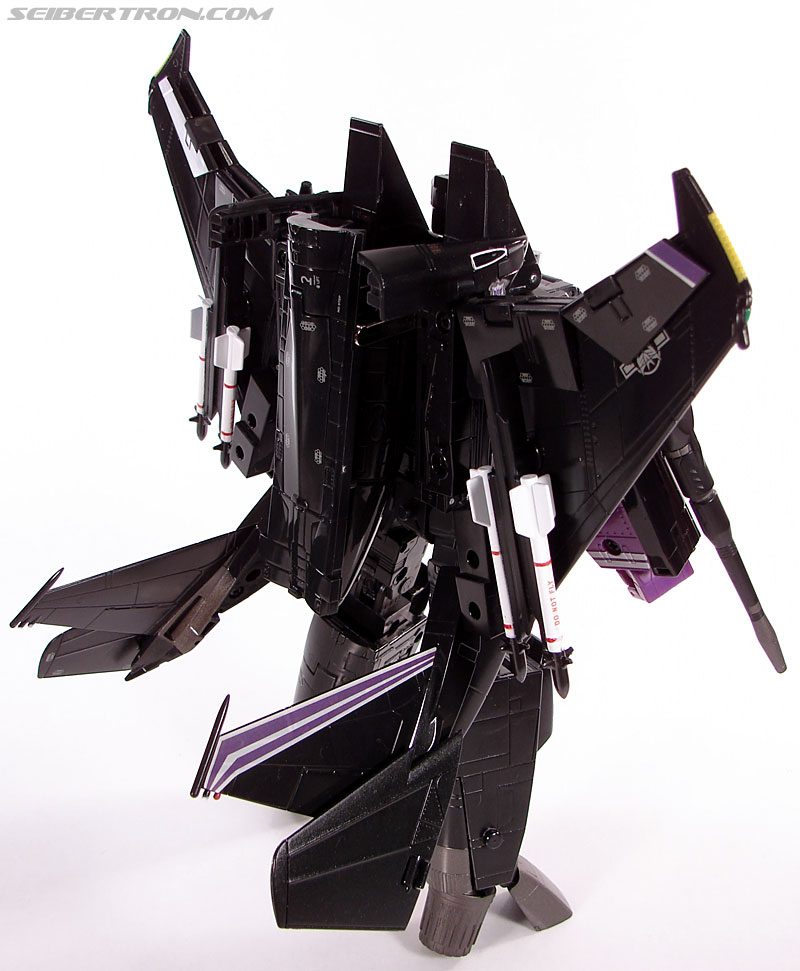 Transformers Masterpiece Skywarp (MP-06) (Image #131 of 207)