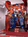 Transformers Masterpiece Optimus Prime (20th Anniversary DVD) - Image #29 of 183